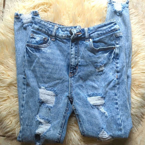 TINSELTOWN Skinny Frayed Distressed Light Acid Washed Jeans Juniors 3 - Picture 2 of 6